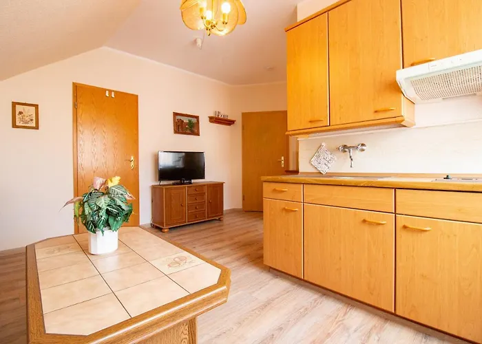 Burg Rotraut #5 Апартаменти *